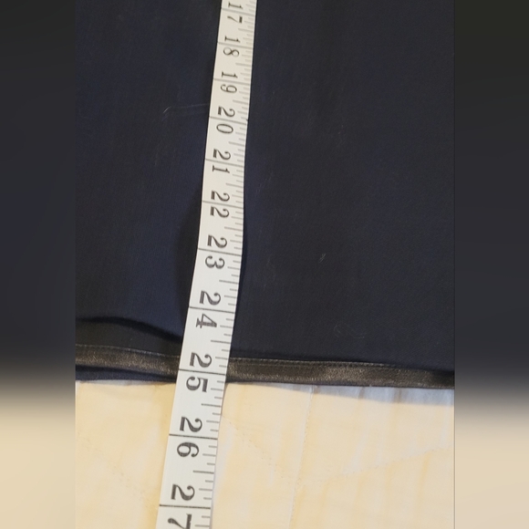 💛2 For $20💛Bundle and save Designer skirt by Dennis Merotto - Picture 4 of 8